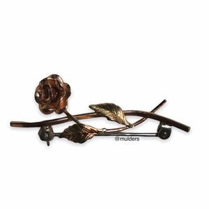 Vintage Dainty Rose Flower Floral Brooch Pin